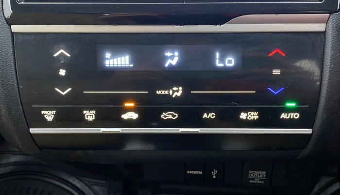 2018 Honda WR-V 1.5 i-DTEC VX MT, Diesel, Manual, 42,130 km, Automatic Climate Control