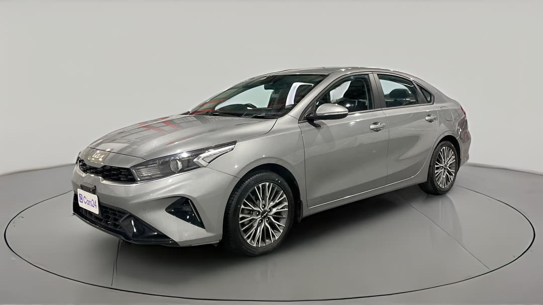 2024 Kia Cerato Sport+, Automatic, 40567 km, Left Front Diagonal (45- Degree) View