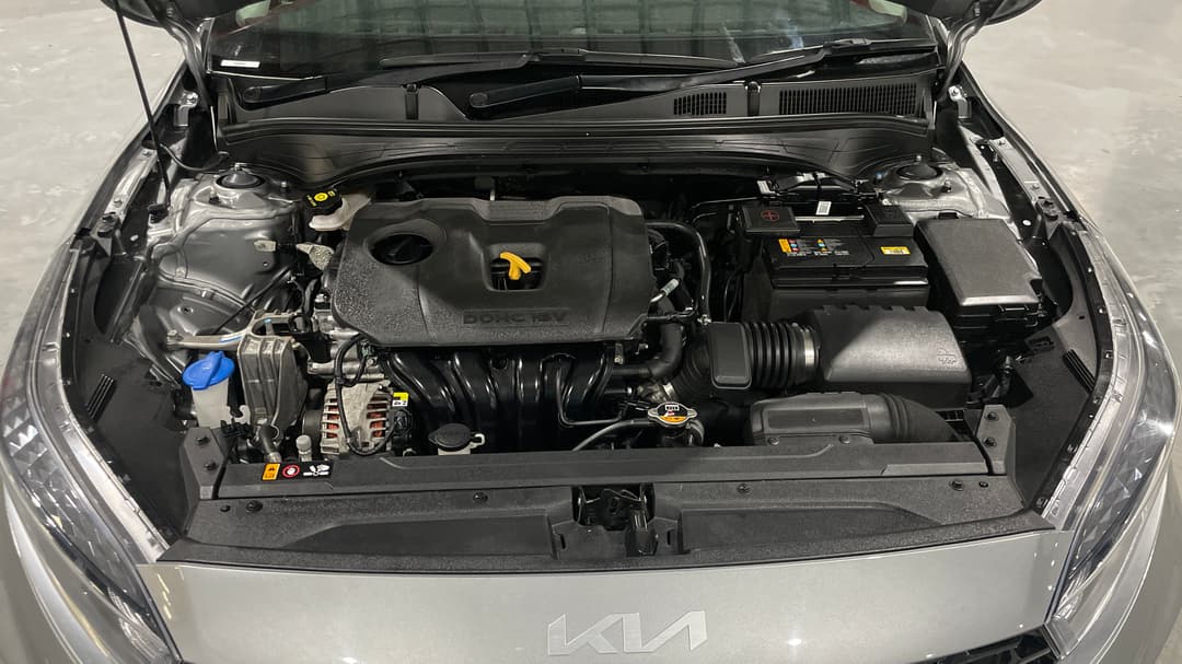 2024 Kia Cerato Sport+, Automatic, 40567 km, Open Bonnet (Engine)