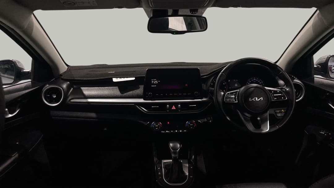 2024 Kia Cerato Sport+, Automatic, 40567 km, Dashboard View