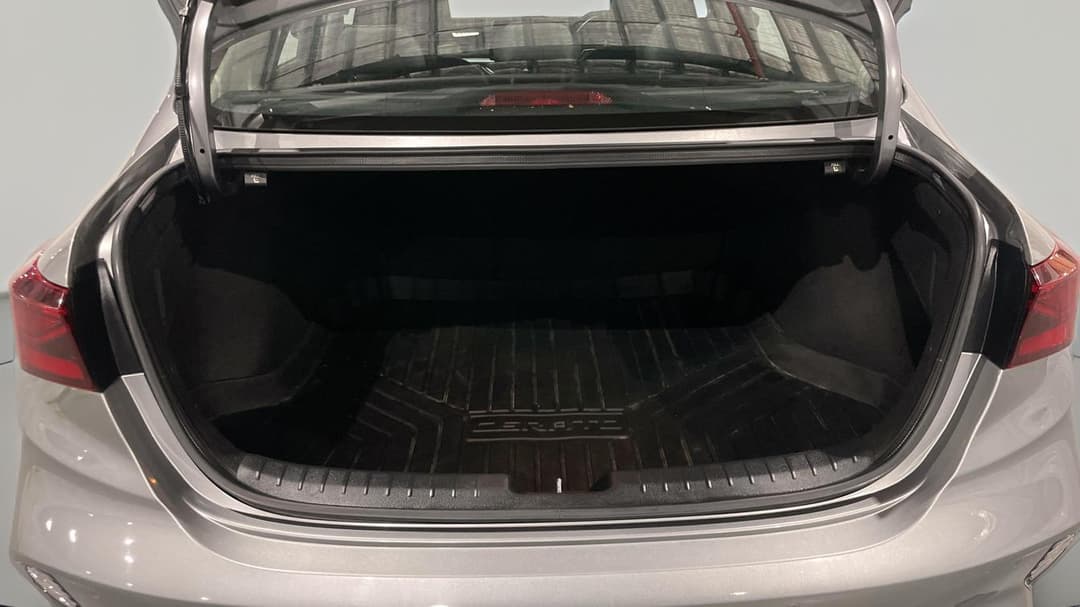 2024 Kia Cerato Sport+, Automatic, 40567 km, Boot Inside View