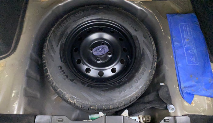 2017 Maruti Dzire VDI, Diesel, Manual, 94,792 km, Spare Tyre