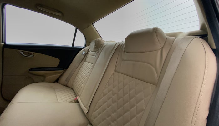 2014 Honda Amaze 1.5 VXMT I DTEC, Diesel, Manual, 1,11,709 km, Right Side Door Cabin View