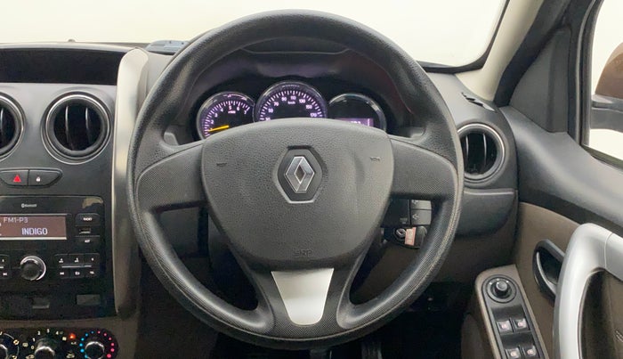 2018 Renault Duster RXL PETROL, Petrol, Manual, 52,382 km, Steering Wheel Close Up