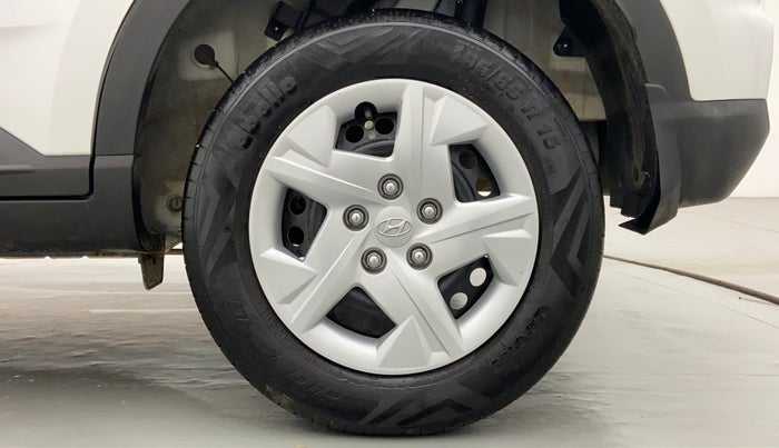 2020 Hyundai VENUE S MT 1.2 KAPPA, Petrol, Manual, 11,694 km, Left Rear Wheel