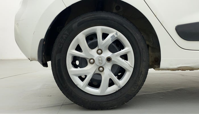 2018 Hyundai Grand i10 SPORTZ 1.2 KAPPA VTVT, Petrol, Manual, 70,369 km, Right Rear Wheel