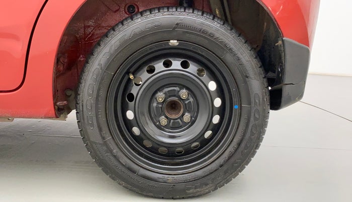 2015 Maruti Celerio VXI d, Petrol, Manual, 75,957 km, Left Rear Wheel