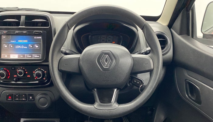 2016 Renault Kwid RXT Opt, Petrol, Manual, 17,924 km, Steering Wheel Close Up