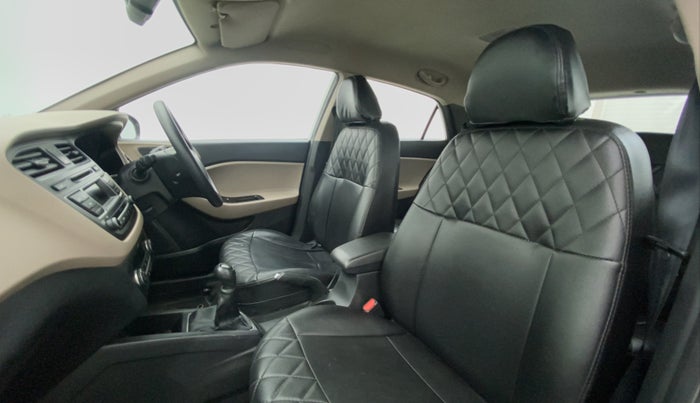 2015 Hyundai Elite i20 SPORTZ 1.2, Petrol, Manual, 43,888 km, Right Side Front Door Cabin