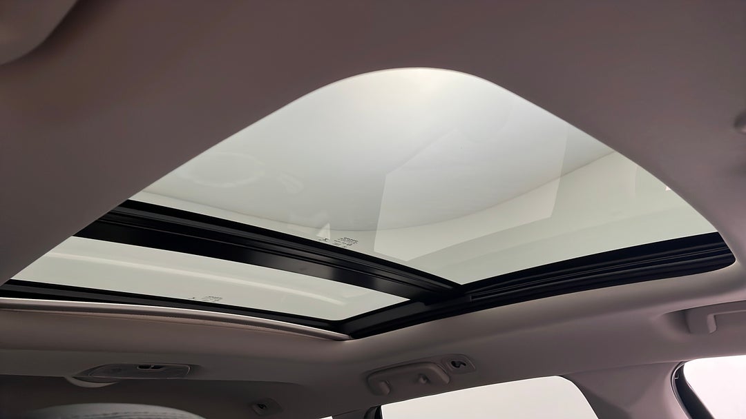 Interior Sunroof/Moonroof