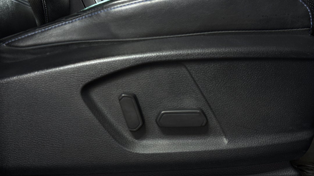 2021 Ford Everest Sport (4WD), Automatic, 81753 km, Drivers Side Adjustment Panel