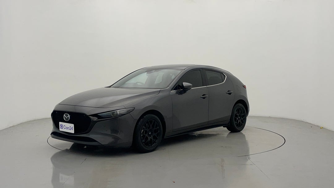 Left Front Diagonal (45- Degree) View