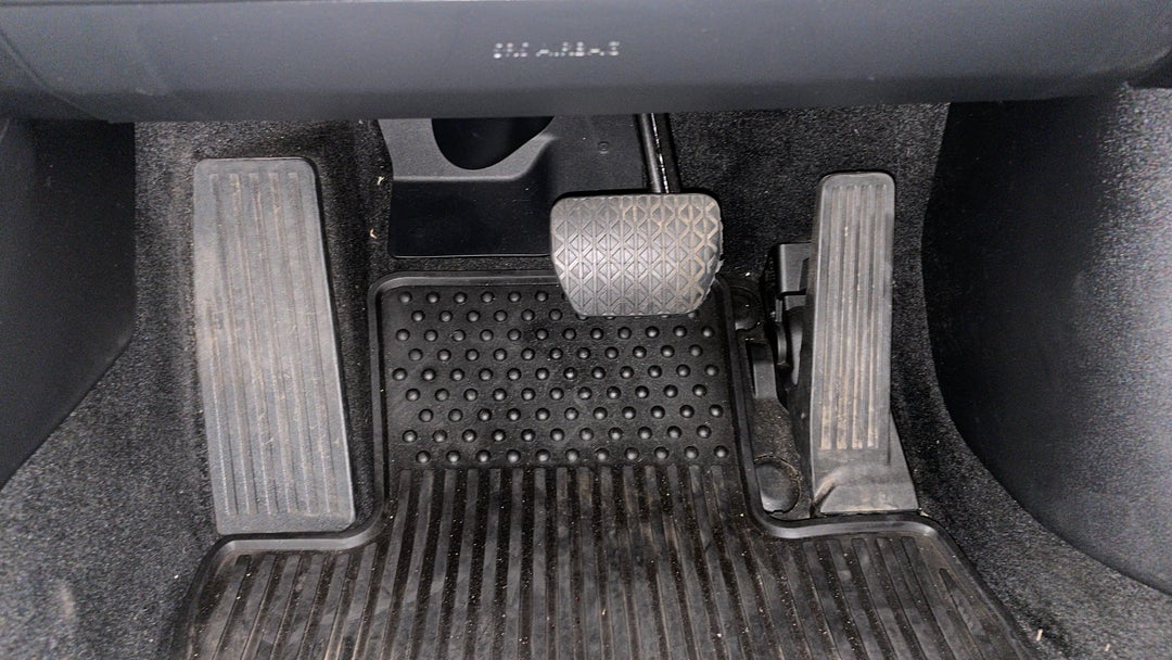 Pedals and Footmat