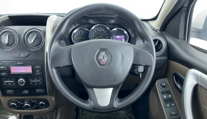 2017 Renault Duster RXL PETROL 104, Petrol, Manual, 14,073 km, Steering Wheel Close Up