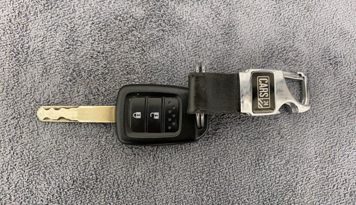2019 Honda Amaze 1.2L I-VTEC S, Petrol, Manual, 21,839 km, Key Close Up