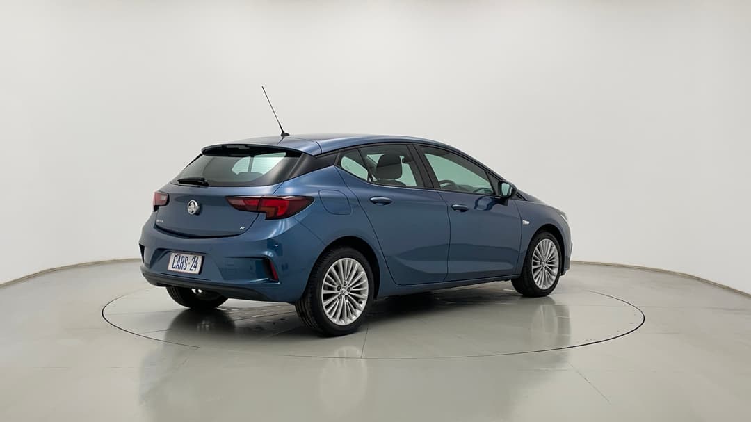 2017 Holden Astra R, Automatic, 39281 km, Right Back Diagonal (45- Degree) View