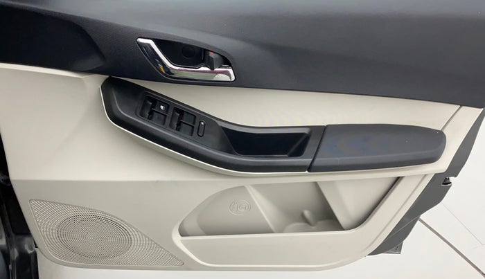 2023 Tata Tiago XZ PLUS CNG, CNG, Manual, 7,874 km, Driver Side Door Panels Control