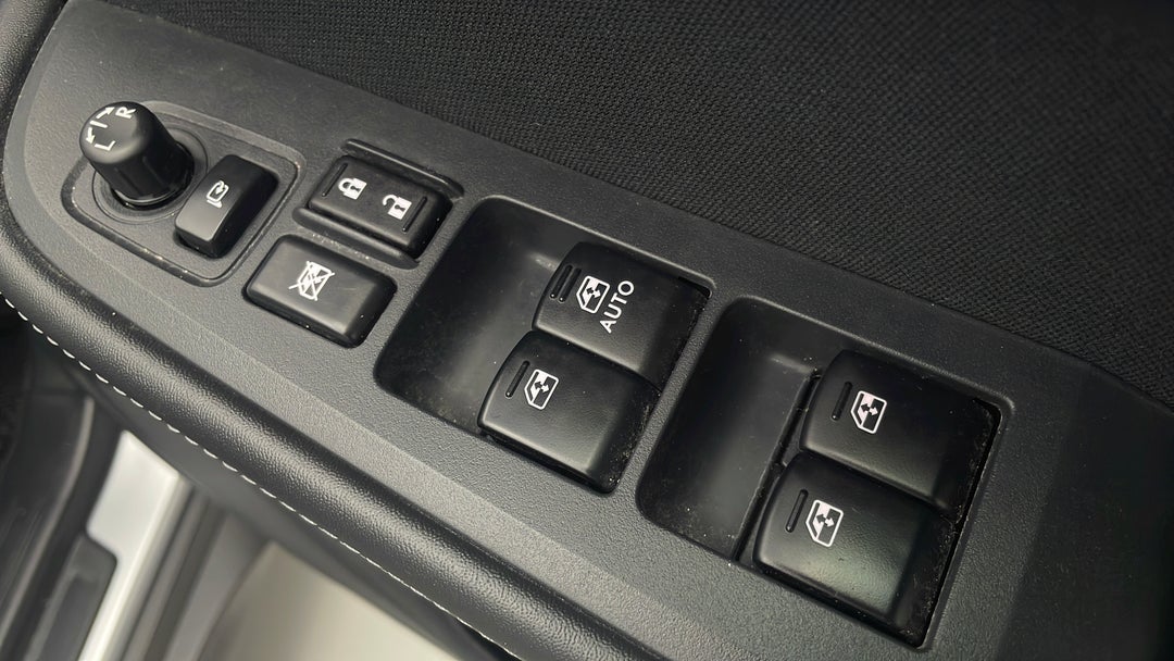 Drivers Side Door Panel Controls