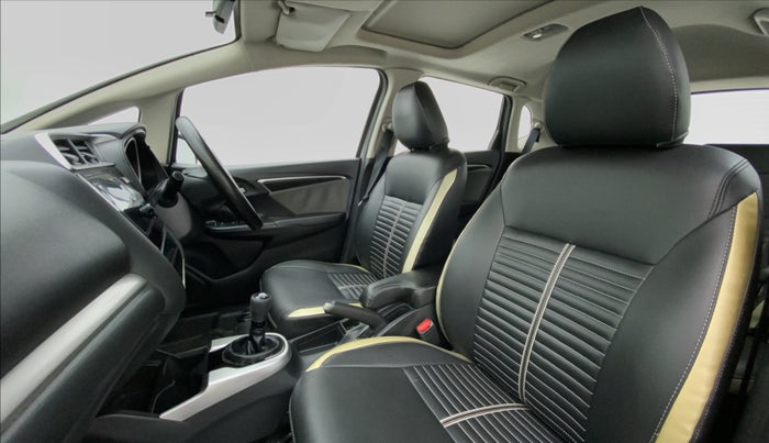 2017 Honda WR-V 1.5 i-DTEC VX MT, Diesel, Manual, 55,632 km, Right Side Front Door Cabin