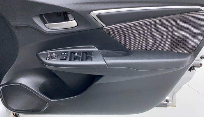 2017 Honda WR-V 1.5 i-DTEC VX MT, Diesel, Manual, 55,632 km, Driver Side Door Panels Control