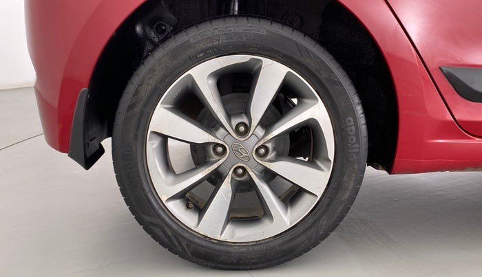 2015 Hyundai Elite i20 SPORTZ (O) 1.2, Petrol, Manual, 50,270 km, Right Rear Wheel