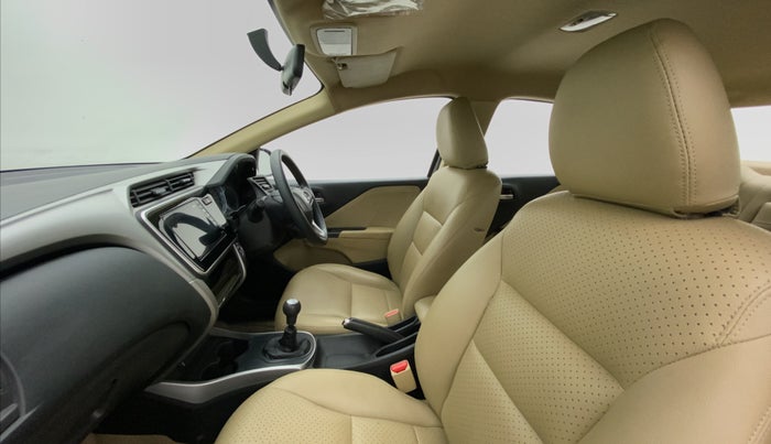 2018 Honda City V MT DIESEL, Diesel, Manual, 43,730 km, Right Side Front Door Cabin