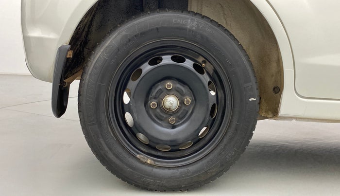 2015 Ford Figo 1.2 EXI DURATEC, Petrol, Manual, 76,175 km, Right Rear Wheel