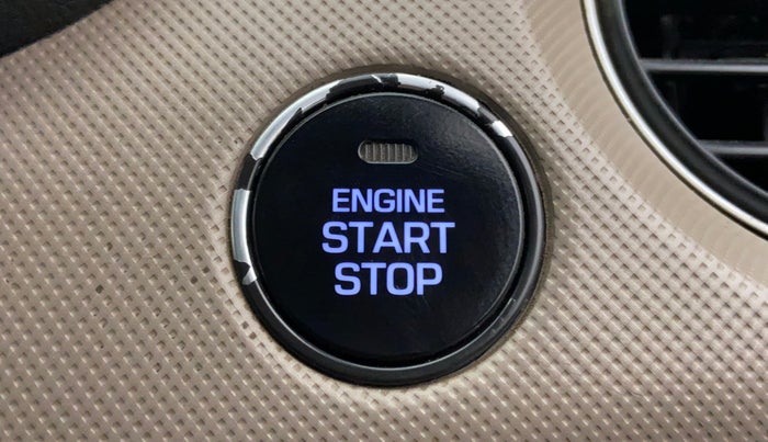 2014 Hyundai Grand i10 SPORTZ 1.2 KAPPA VTVT, Petrol, Manual, 58,364 km, Keyless Start/ Stop Button