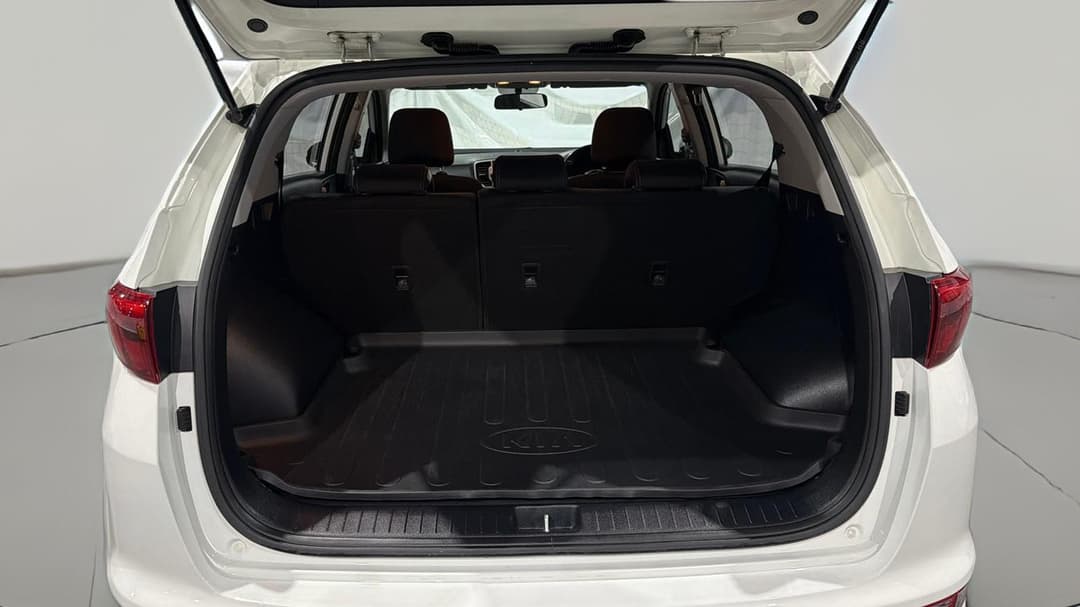 2017 Kia Sportage Si (FWD), Automatic, 98877 km, Boot Inside View