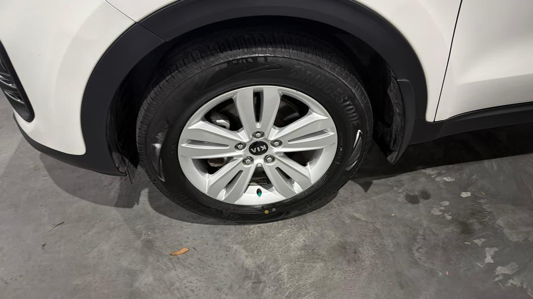 2017 Kia Sportage Si (FWD), Automatic, 98877 km, Left Front Wheel