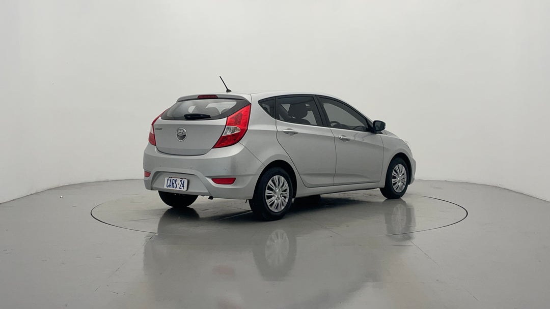 2015 Hyundai Accent Active, Automatic, 64877 km, Right Back Diagonal (45- Degree) View