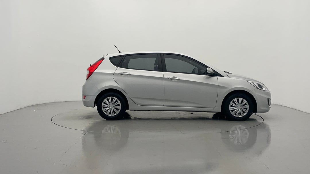 2015 Hyundai Accent Active, Automatic, 64877 km, Right Side View