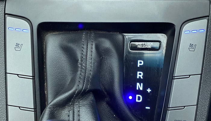 2017 Hyundai New Elantra 2.0 SX(O) AT PETROL, Petrol, Automatic, 24,519 km, Heated/ Ventilated Seats