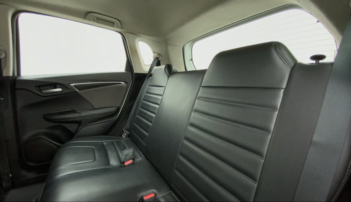 2017 Honda WR-V 1.2 i-VTEC VX MT, Petrol, Manual, 63,262 km, Right Side Rear Door Cabin