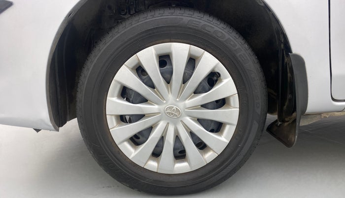 2012 Toyota Etios Liva G, Petrol, Manual, 47,223 km, Left Front Wheel