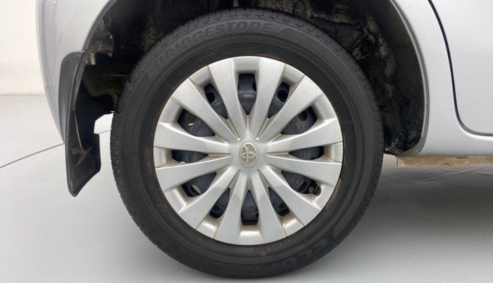 2012 Toyota Etios Liva G, Petrol, Manual, 47,223 km, Right Rear Wheel