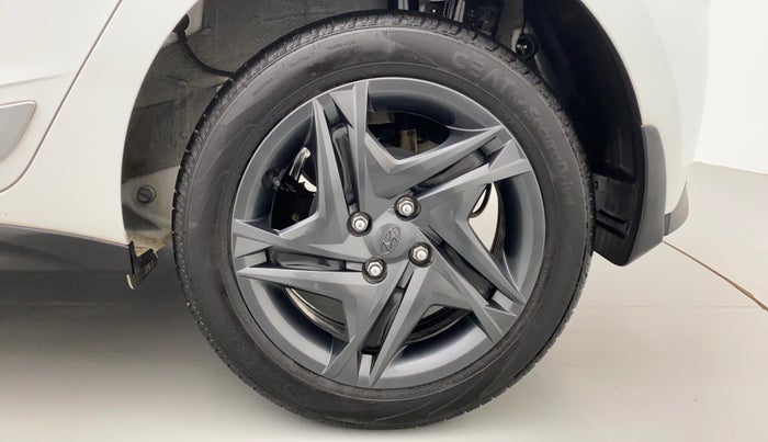 2021 Hyundai NEW I20 SPORTZ 1.2 MT, Petrol, Manual, 8,543 km, Left Rear Wheel