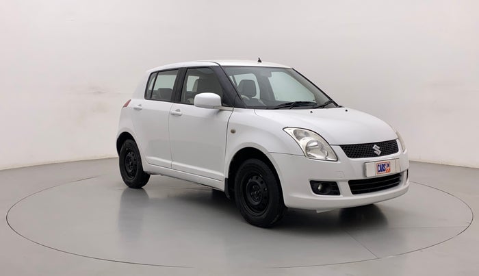 2011 Maruti Swift VXI, Petrol, Manual, 1,04,553 km, Right Front Diagonal