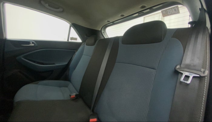 2015 Hyundai i20 Active 1.2 S, Petrol, Manual, 41,724 km, Right Side Rear Door Cabin