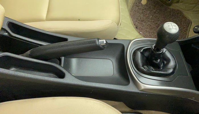 2015 Honda City 1.5L I-VTEC SV, Petrol, Manual, 75,339 km, Gear Lever