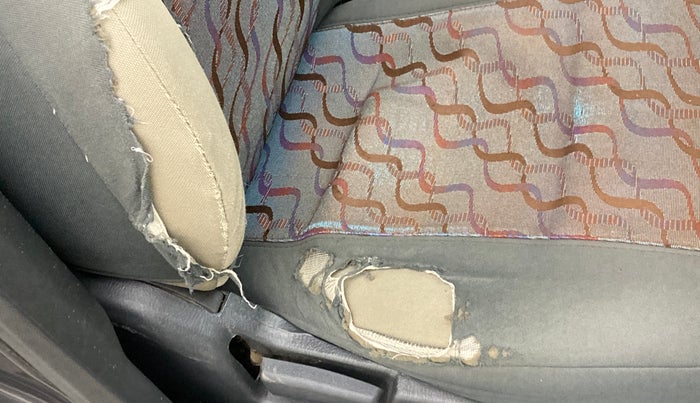 2018 Maruti Alto K10 VXI P, Petrol, Manual, 63,851 km, Driver seat - Cover slightly torn