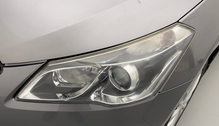 2016 Maruti Ciaz VDI+ SHVS, Diesel, Manual, 70,955 km, Left headlight - Headlight parking bulb fused