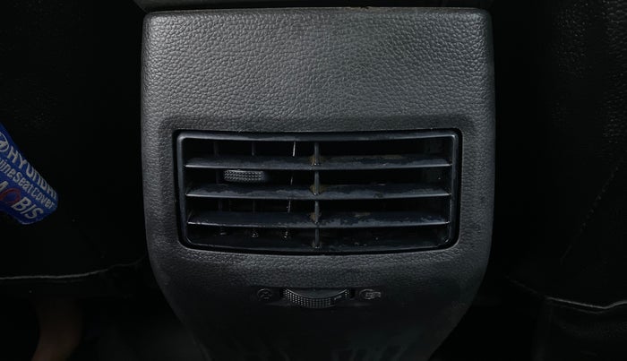 2015 Hyundai i20 Active 1.2, Petrol, Manual, 42,207 km, Rear AC Vents