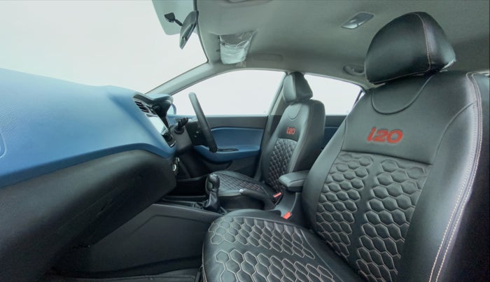 2015 Hyundai i20 Active 1.2, Petrol, Manual, 42,207 km, Right Side Front Door Cabin