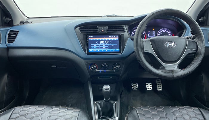 2015 Hyundai i20 Active 1.2, Petrol, Manual, 42,207 km, Dashboard