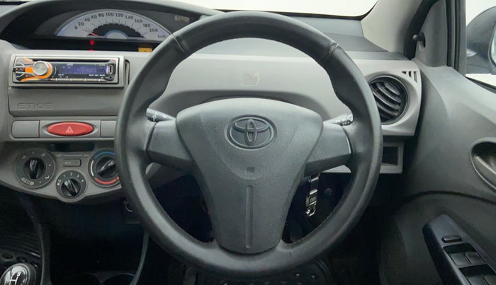 2011 Toyota Etios Liva G, Petrol, Manual, 67,800 km, Steering Wheel Close Up