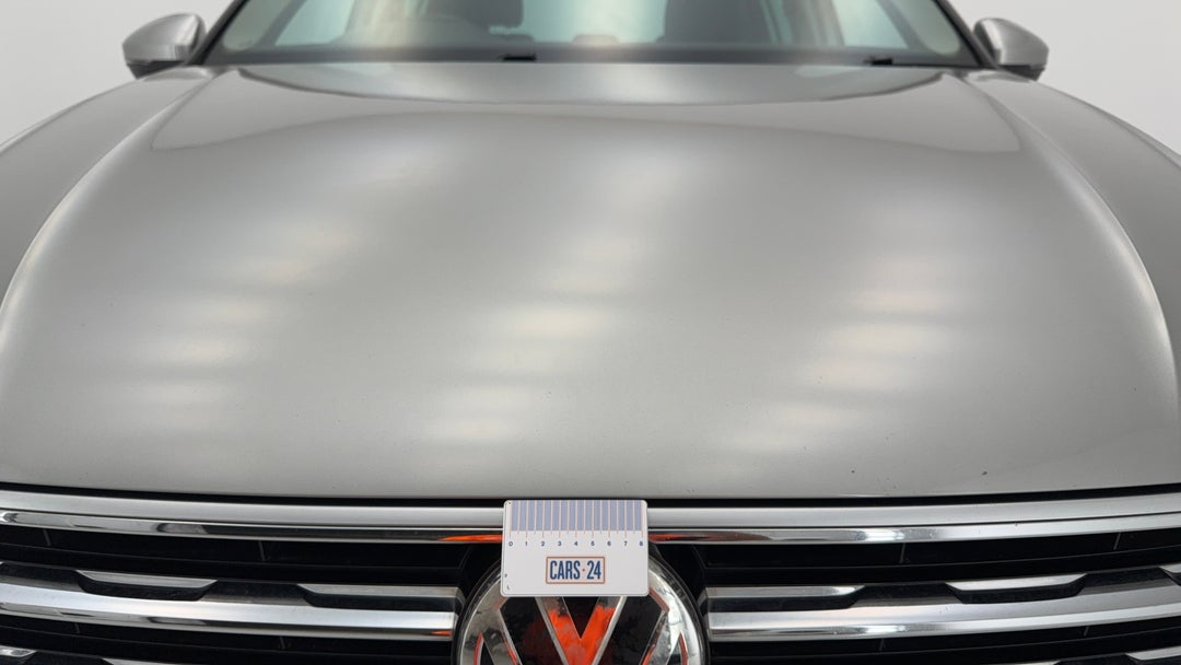 2017 Volkswagen Tiguan 162 Tsi Highline, Automatic, 120841 km, Bonnet Chip