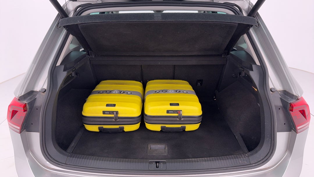 2017 Volkswagen Tiguan 162 Tsi Highline, Automatic, 120841 km, Boot Inside View with Luggage