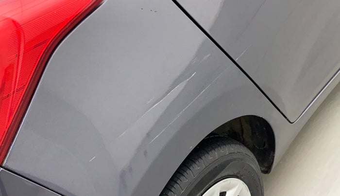 2018 Hyundai Grand i10 MAGNA 1.2 KAPPA VTVT, Petrol, Manual, 35,828 km, Right quarter panel - Slightly dented
