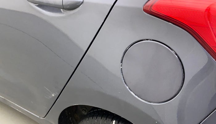 2018 Hyundai Grand i10 MAGNA 1.2 KAPPA VTVT, Petrol, Manual, 35,828 km, Left quarter panel - Slightly dented